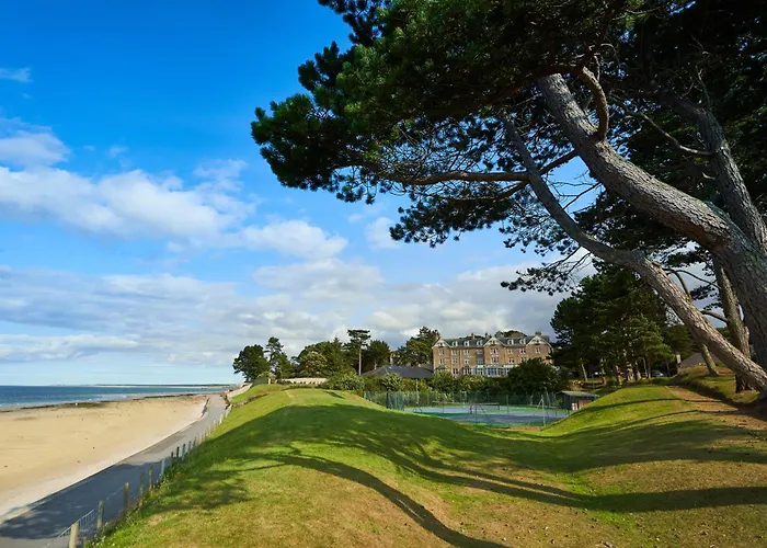 Golf View Hotel & Spa